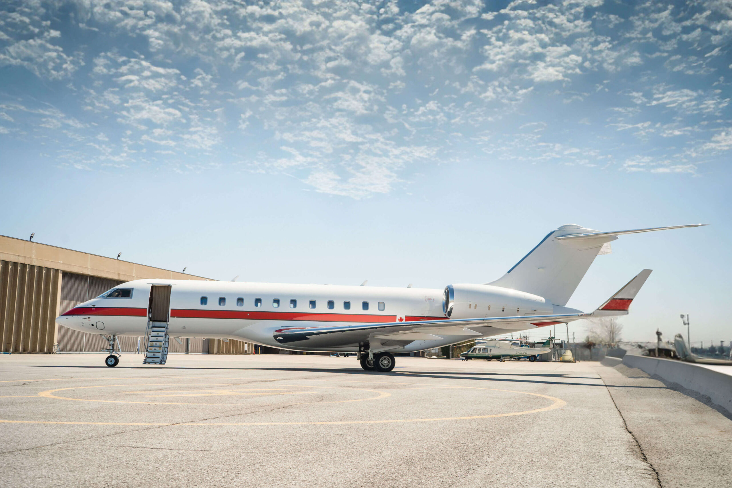 Global 5000 Exterior Private Charter Flights