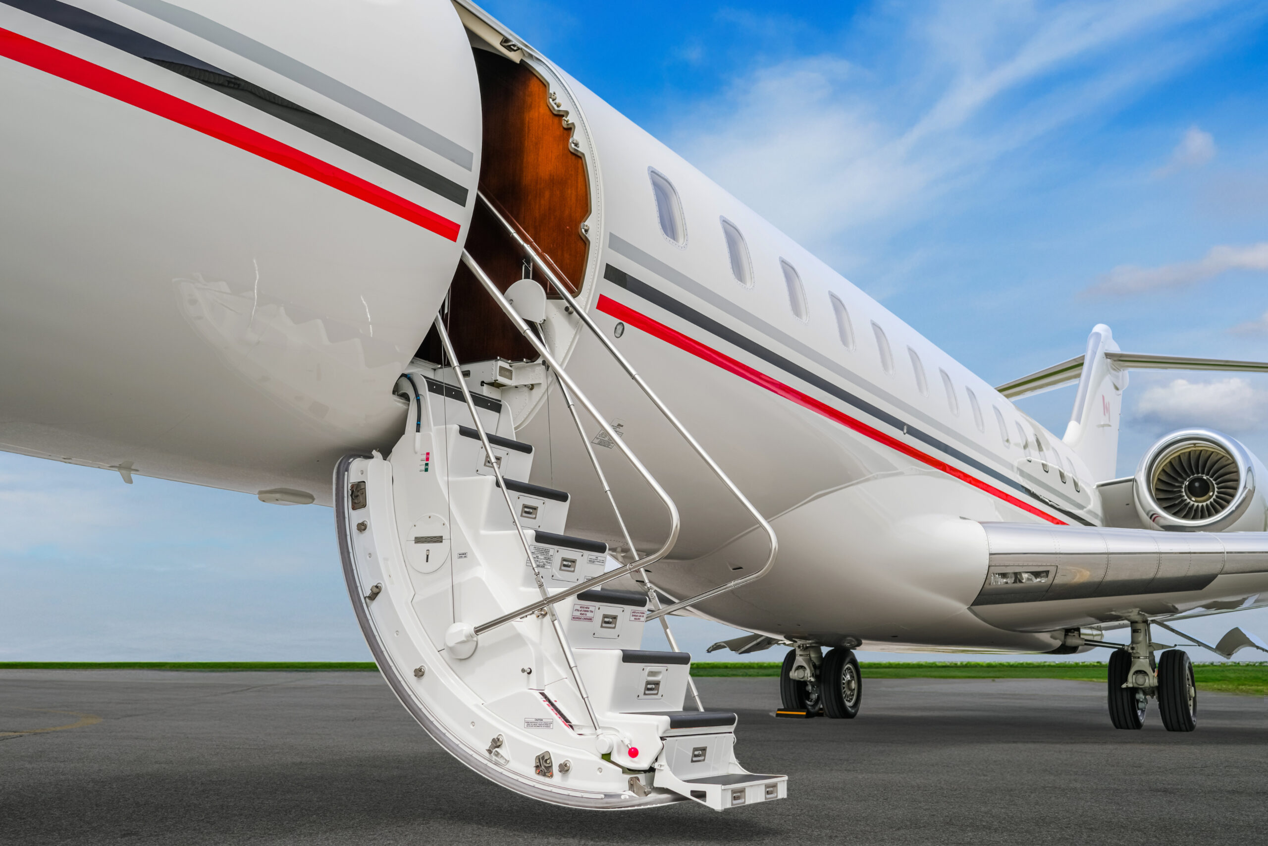 Charter Global 6000 Private Jet Rental