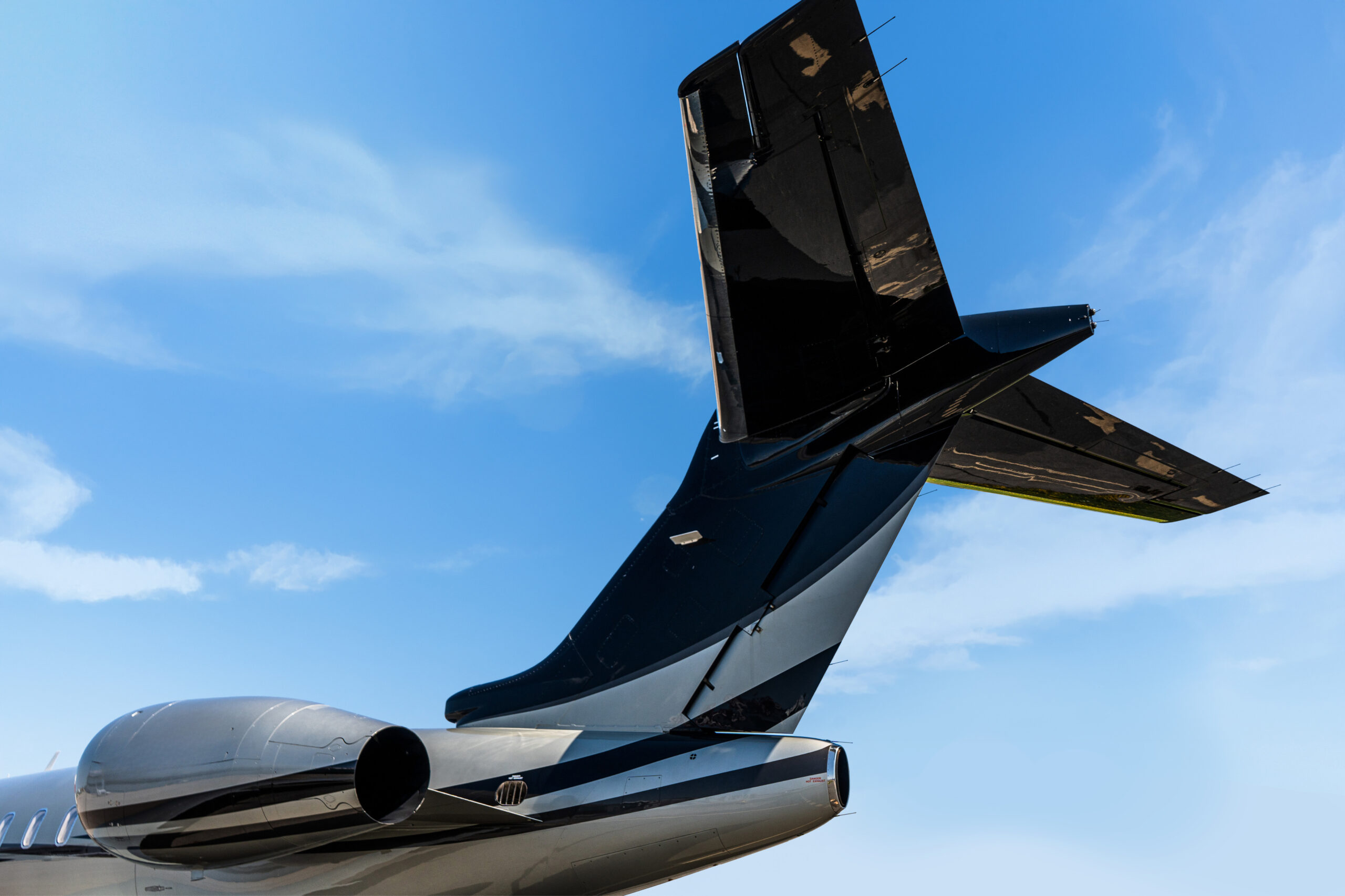 Challenger 300 Private Jet