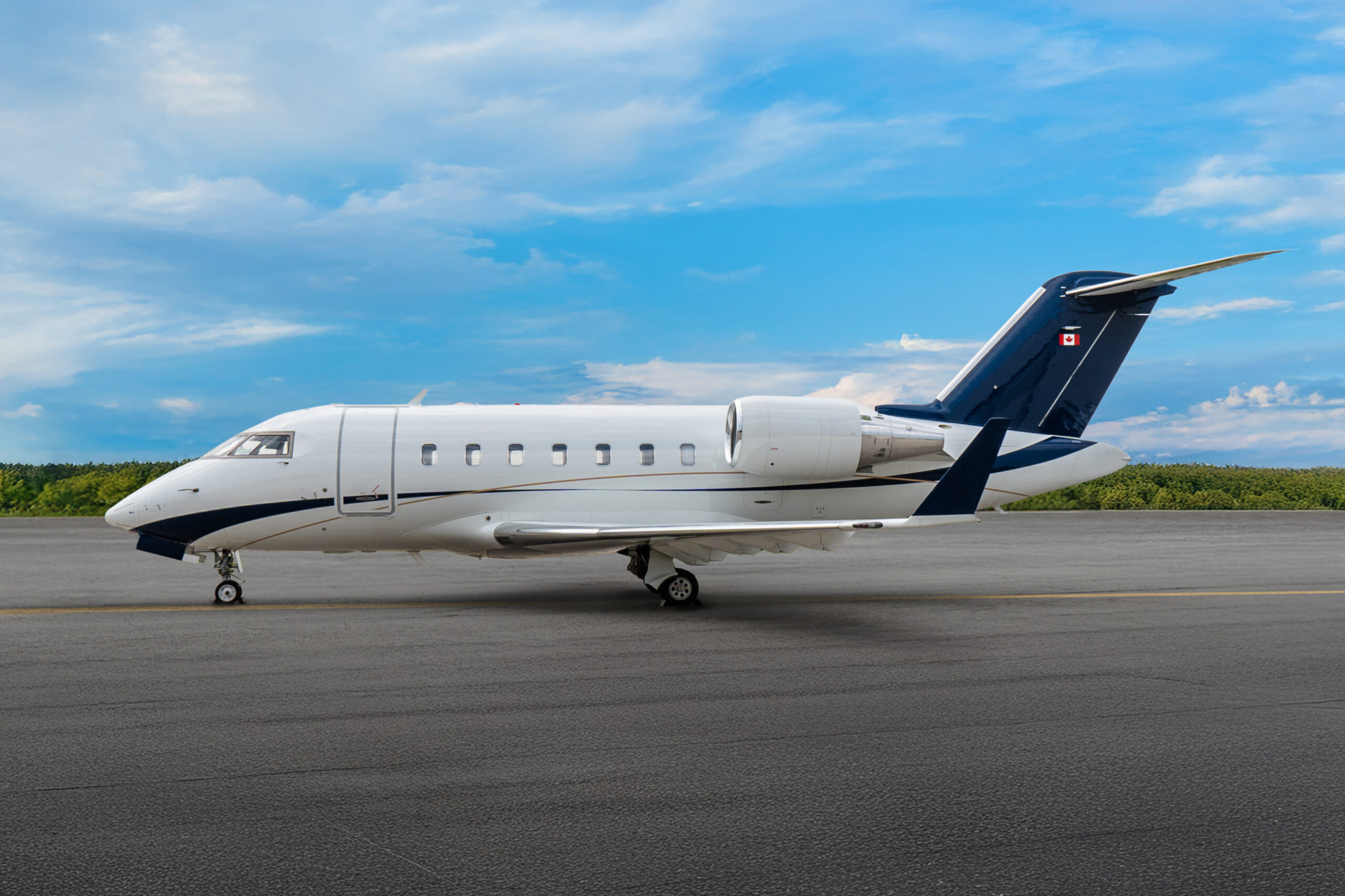 Charter Challenger 605 Private Jet