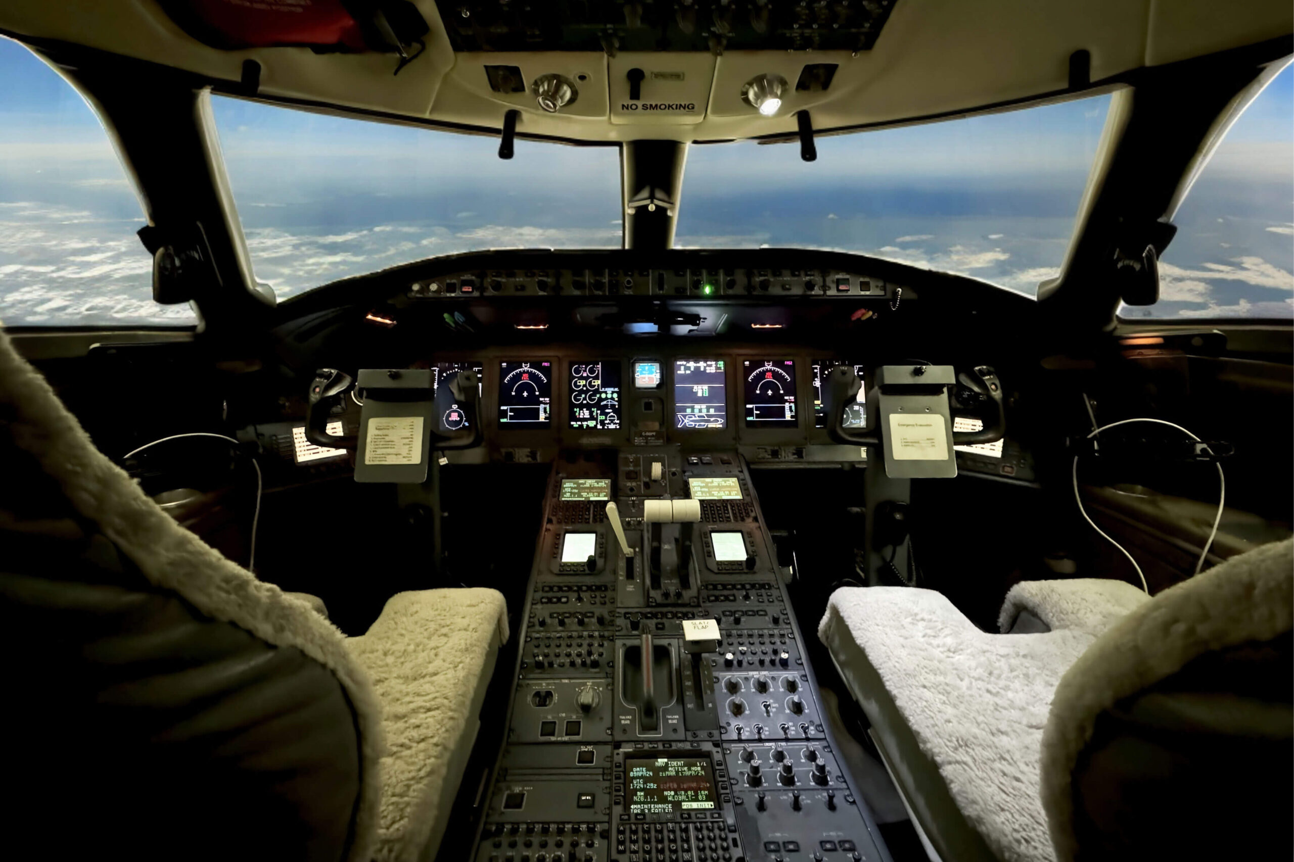 Global XRS Cockpit