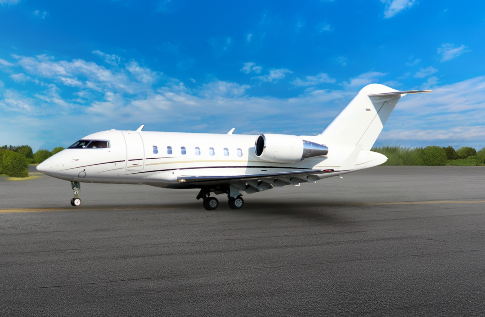 Charter Challenger 650 Exterior
