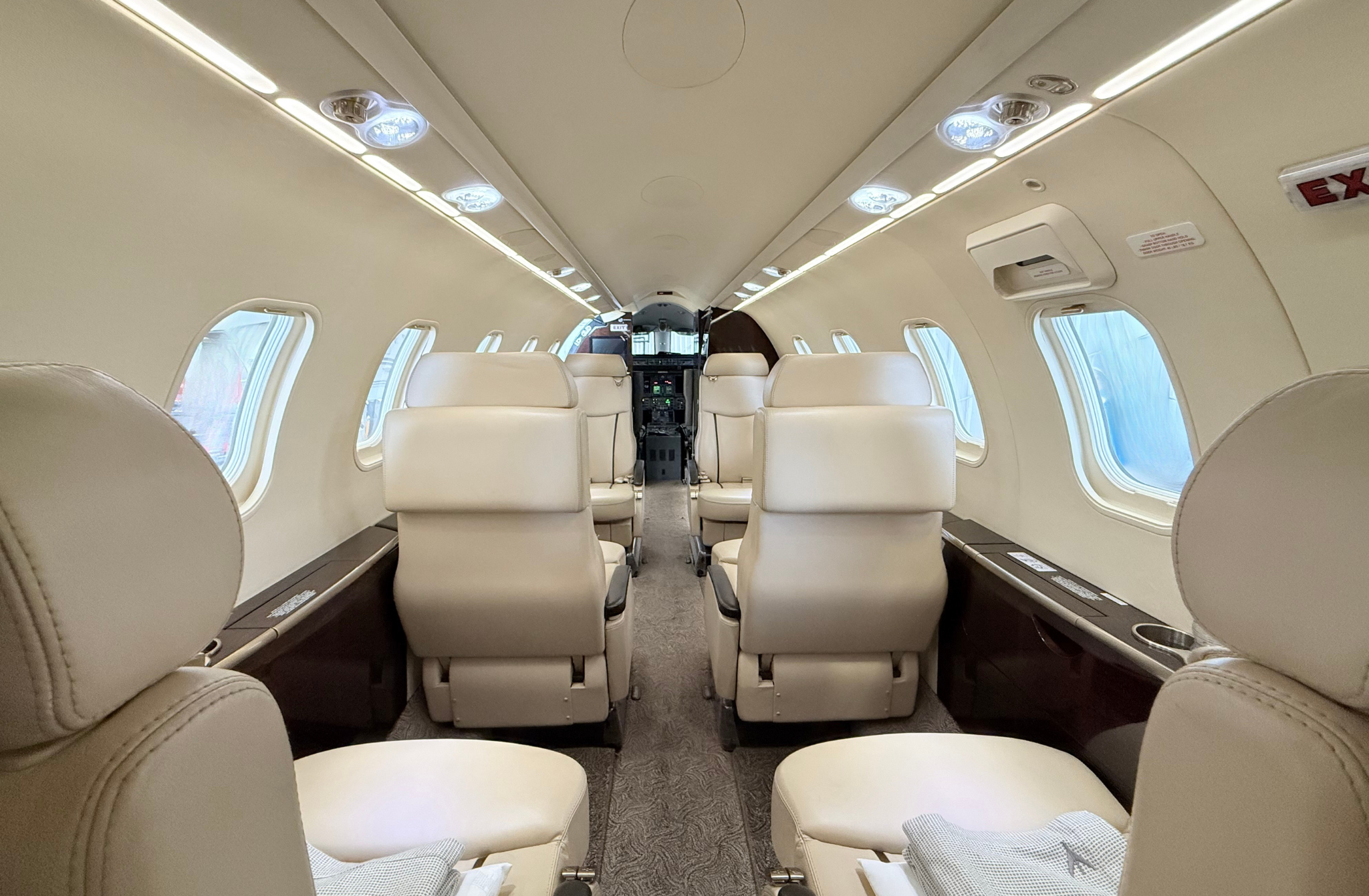 Learjet 40XR Charter - Aft